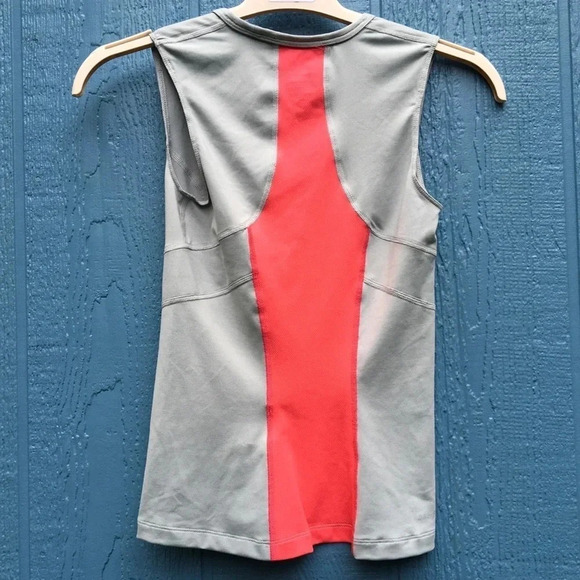 Nike Power Tank Top Stripe Grey Shirt Athletic Work Out Shirt XS - Picture 2 of 8